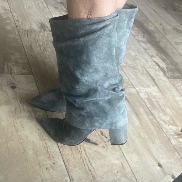 Suede Boots with Sleeve Grey Suede - Picture 3 of 10